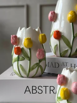 Vase med tulipaner - Flere størrelser