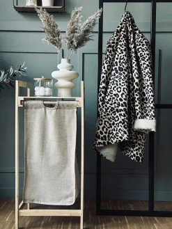 Vasketøjskurv med udtræk