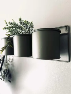 Væghængt stativ med 3 urtepotter - grøn