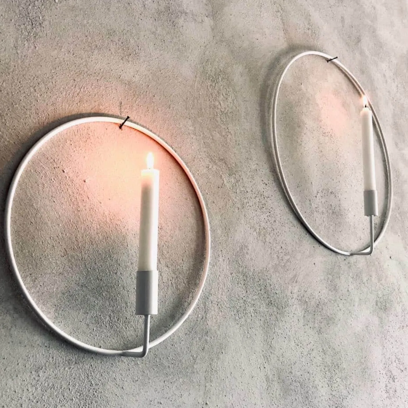 VIAMAJA Cirkel stage – Hvid – Ø 30 cm