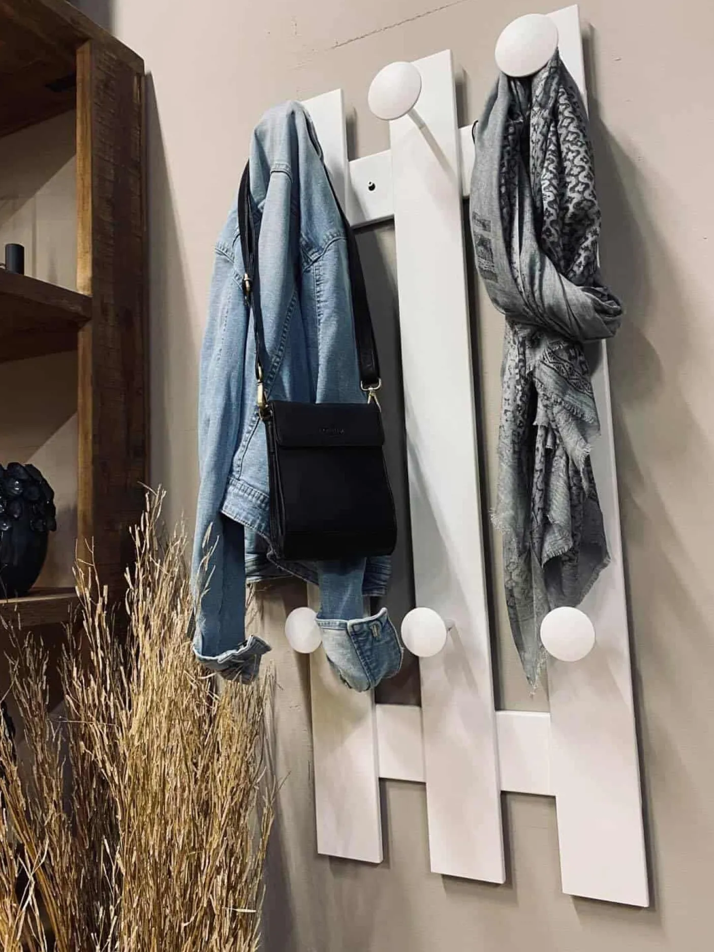 VIAMAJA Luksus Knagrække – Hvid