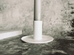 VIAMAJA No.4 lysestage – Hvid