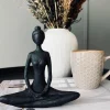 YOGA - Small black Lady